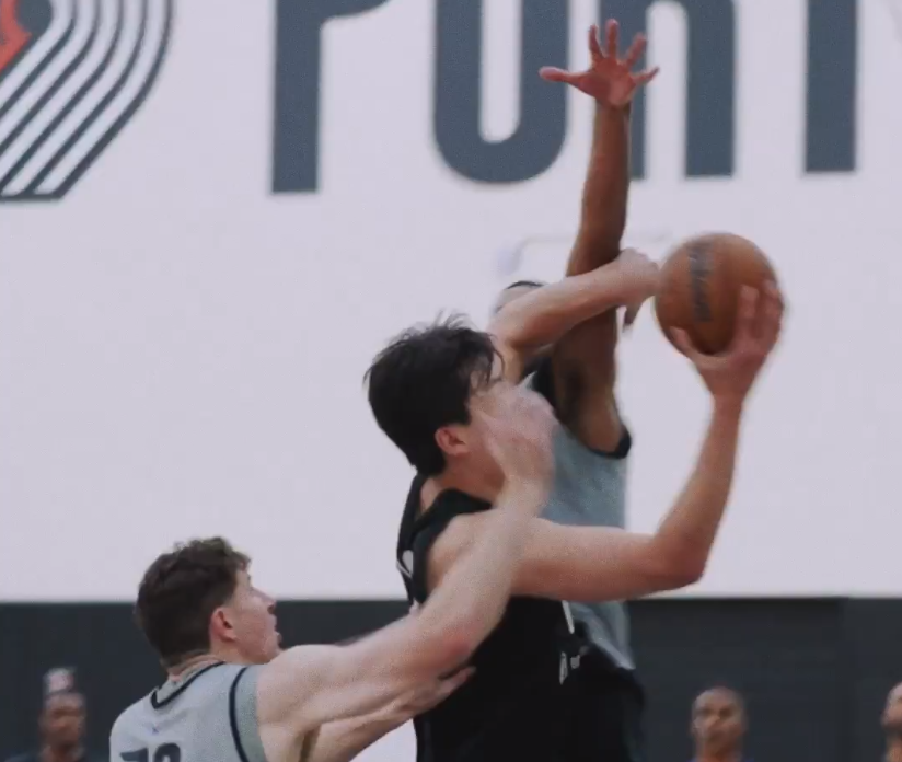 大发官网|大发体育|大发娱乐场|dafabet中国|大发体育官方网站|www.dfa678.com-转身过人上篮打2+1！杨瀚森两天征服队友+教练：大秀脚步+终结